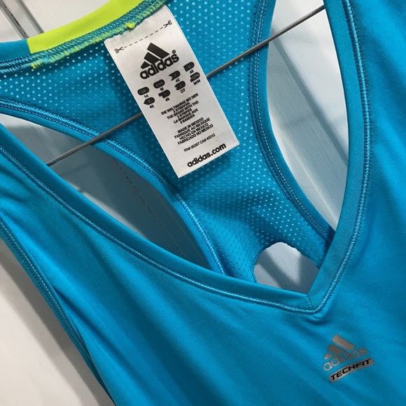 Key-hole Racer Back Adidas Clima Cool Athletic Tank Top - Picture 4 of 5